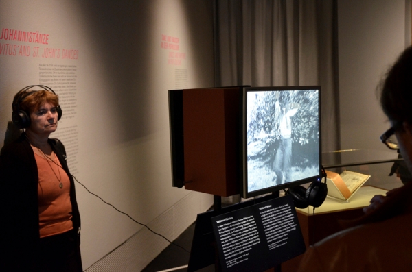 tanzausstellung_dhmd_buether_09