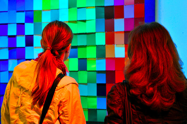 themenausstellung_farbe_licht_experiment_axelbuether-06