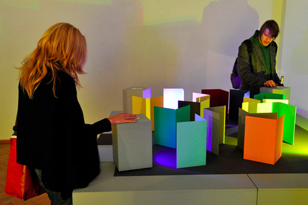 themenausstellung_farbe_licht_experiment_axelbuether-17