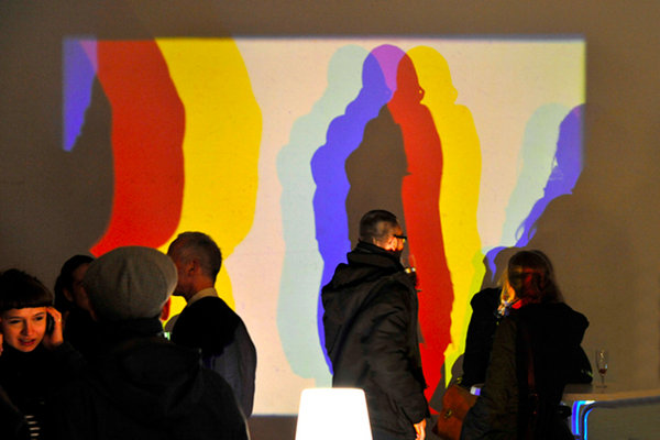 themenausstellung_farbe_licht_experiment_axelbuether-21