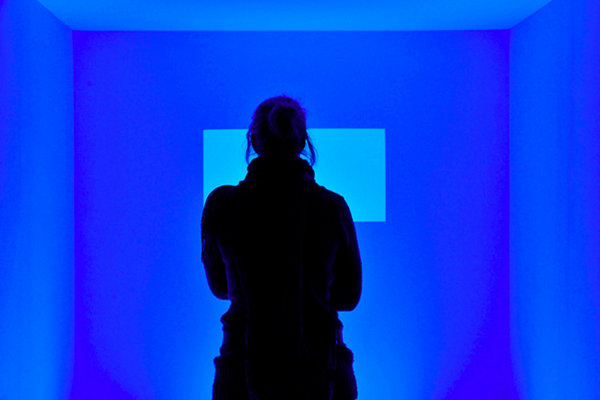 themenausstellung_farbe_licht_experiment_axelbuether-25